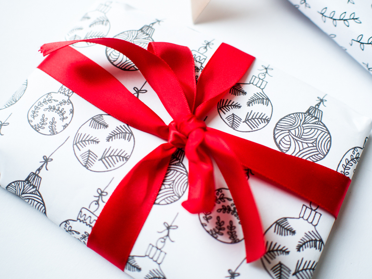 Free Gift Wrapping Paper